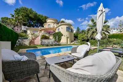 Image de Villa à louer à Moraira, Cleo Avec piscine chauffée