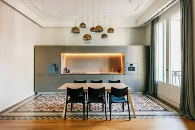 Image de Luxury Apartment in Exclusive Private Building in Cuadrado de Oro