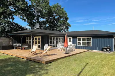 Image de Charming summer house on a secluded plot