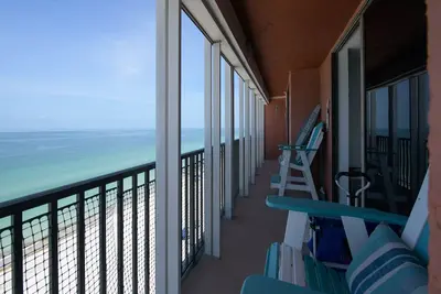 Image de Madeira Towers 702 - Fully Renovated And Beachfront