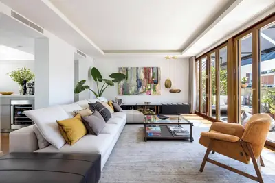Image de Beautifully Chic and Modern Luxury Penthouse in Exclusive Building in Eixample