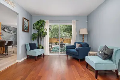 Image de Come, Relax, and Welcome to The Giggling Marlin!