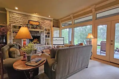 Image de 7 Titleist-Sunriver, Oregon: Woodlands Golf Course View, Air Conditioning, Sharc Aquatics, Bbq, WiFi, Mt. Bachelor, Deschutes River, Tennis, Bike Paths