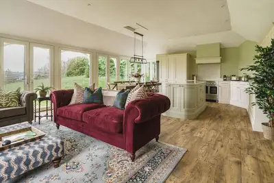 Image de Mellguards: Idyllic 4-Bed Country Cottage