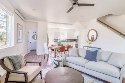 Image de Harbor Lights #1 - New Construction Townhome