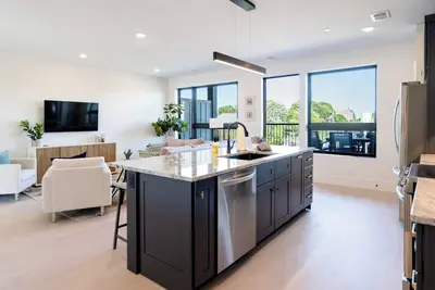 Image de Luxury Condo in Downtown Grand Haven