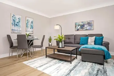 Image de Spacious Pet-friendly 1br Suite—Corktown, Hamilton