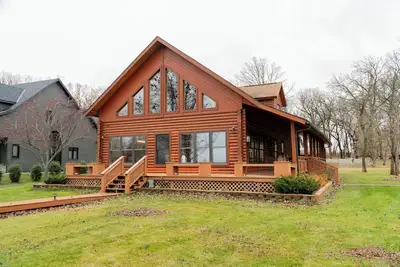 Image de Charming Lakefront Cabin Ottertail Lake: Cozy, Family-Friendly, Near Battle Lake