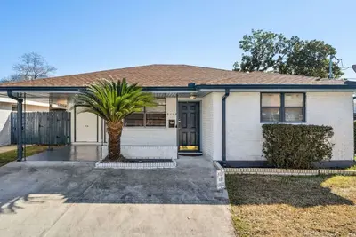 Image de Nola Safe(2bd) Vacation hub!