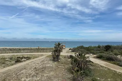 Image de Appartement front de mer avec piscine et accès direct plage à Saint cyprien