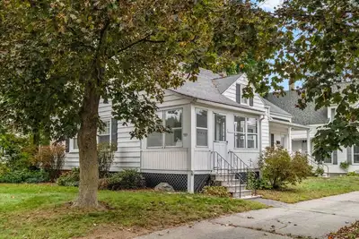 Image de N End Single Fam. 4 Bed\/2Ba w\/office & Private W\/D