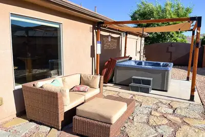 Image de Pet friendly, Zion, Private Hot Tub