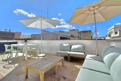 Image de Charming Penthouse with terrace in Palma Old Town - available 15 August