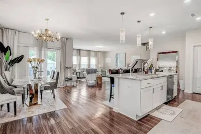 Image de Charming Urban Retreat