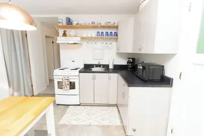 Beach and Main near Wellington Beach, Pec