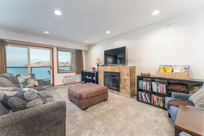 Image de Grandview 541 Executive Waterfront condo