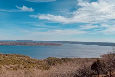 Image de Greers Ferry Lake with Breathtaking lake views and a trampoline for the kids!
