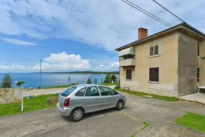 Image de Apartment 2334/111879 (Istria - KoromaÄŤno), 20m from the beach