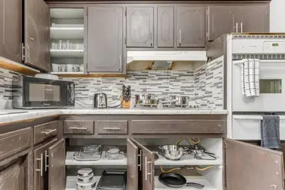Image de Charming 2br Home Peaceful Area