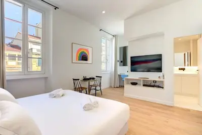 Image de Immogroom - 50m du Palais - Studio - Luxe - Clim