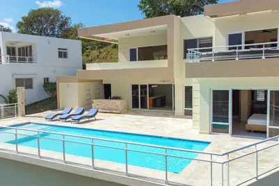 Image de Luxury Indoor-Outdoor Villa! Do it up big in the D. R. , we are guest friendly.