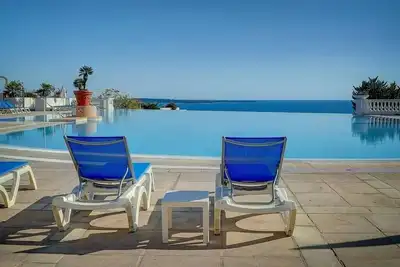 Image de Immogroom - Rénové - Vue mer - Piscine - Wifi