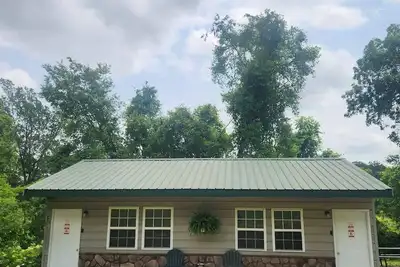 Image de Hogan's Hideout Duplex #17 is a cozy, private Cottage