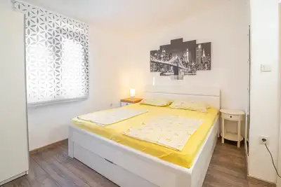 Image de Appartement d'une chambre avec le balcon et la vue sur le mer Baska, Krk (A-23309-a)