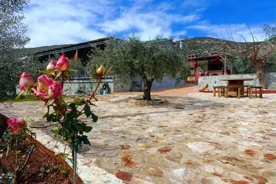 Image de Elaia, Retreat in Nature