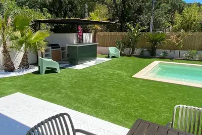Image de Villa avec piscine proche plages