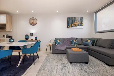 Image de Modern 2br Apartment with Pool and Gas Braai
