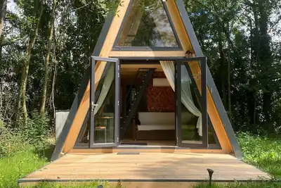 Image de Ecolodge de rêve dans un château de conte de fées