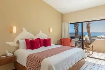 Image de One Bedroom Deluxe Suite at Solmar Resort - Cabo San Lucas