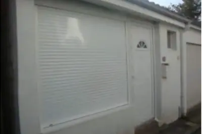 Petite maison de résiner proche plage