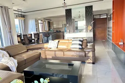 Image de Seven Seas, Ocean Views 3br Penthouse in Nyali