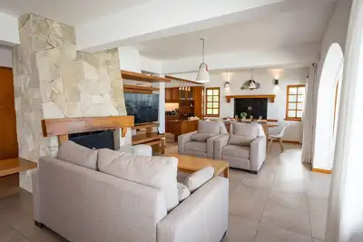 Image de Cozy House Lake and Mountain View