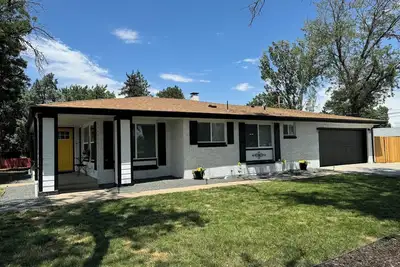 Image de Huge Ranch Home with 2 game rooms! Enjoy shuffle board, Ping Pong & Hot Tub