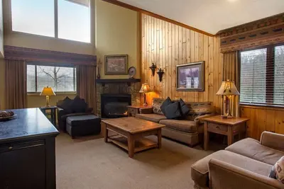 Image de Beautiful fully Furnished 1 Bedroom Condo Blue Ridge Village