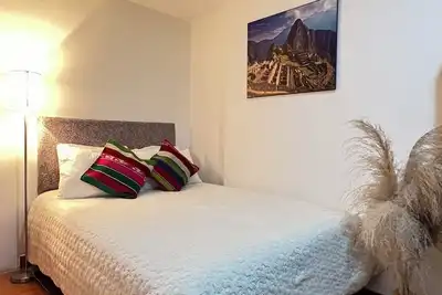 Image de Modern Style • Ideal Location close to downtown