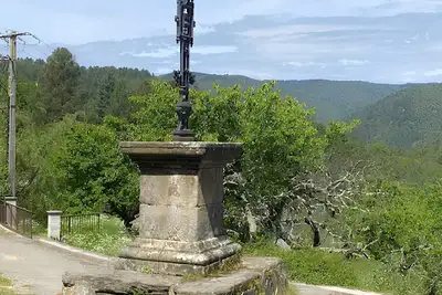 Image de La Maison de la Croix, Maison de village rustique. Animaux de compagnie acceptés