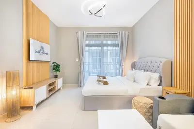 Image de Elite Home in Jvc with Classy Interior