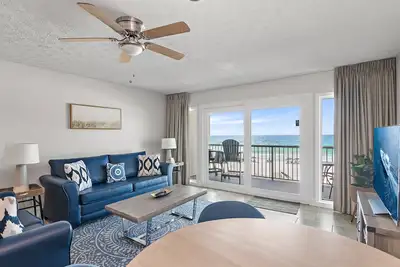 Image de 2 Bedroom Beachfront Condo, Spectacular Gulf Views Newly Remodeled