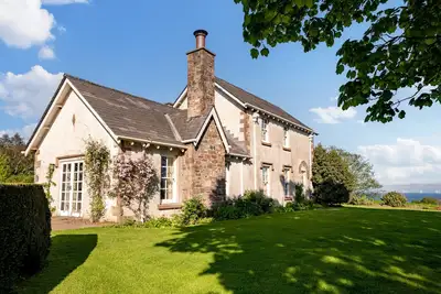 Image de Auchengashell - sleeps 8 guests in 4 bedrooms