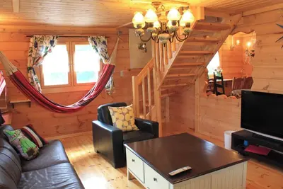 Image de Newly built Finnish log house You can also enjoy small fields hot springs and Bbq / Ito Shizuoka