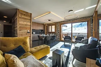 Image de Appartement 9 personnes avec bain nordique dans une résidence neuve au pied des pistes
