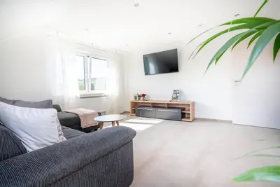 Image de Appartement 'Ferienwohnung Weitblick' avec vue sur les montagnes, balcon et Wi-Fi