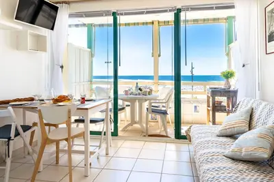 Image de Confortable appartement pour 4 personnes avec Wifi, Tv, balcon, animaux admis et parking