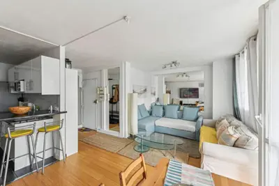 Image de Chic and confortable apart, with parking and balcony