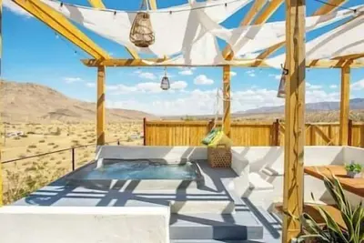 Image de Modern 2br Desert Oasis w\/Hot Tub and Scenic Views