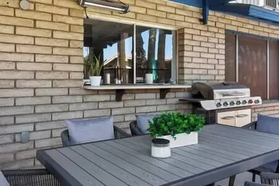 Sunshine Bliss 4br Getaway in Phoenix w\/ Pool